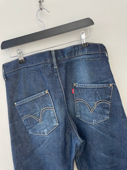 Levi's Engineered 2001 Korean Release Denim Jeans | Medium, Red