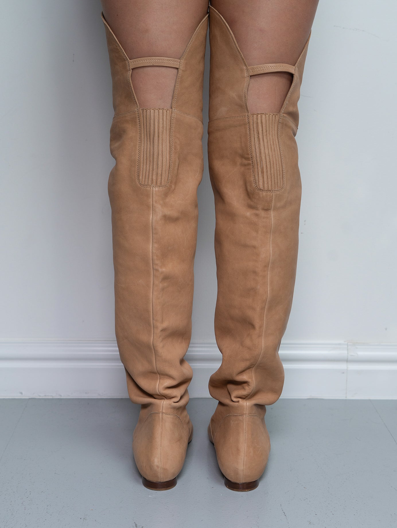 CHLOÉ KNEE HIGH BOOTS (EU 39) | DEFAULT TITLE, Beige