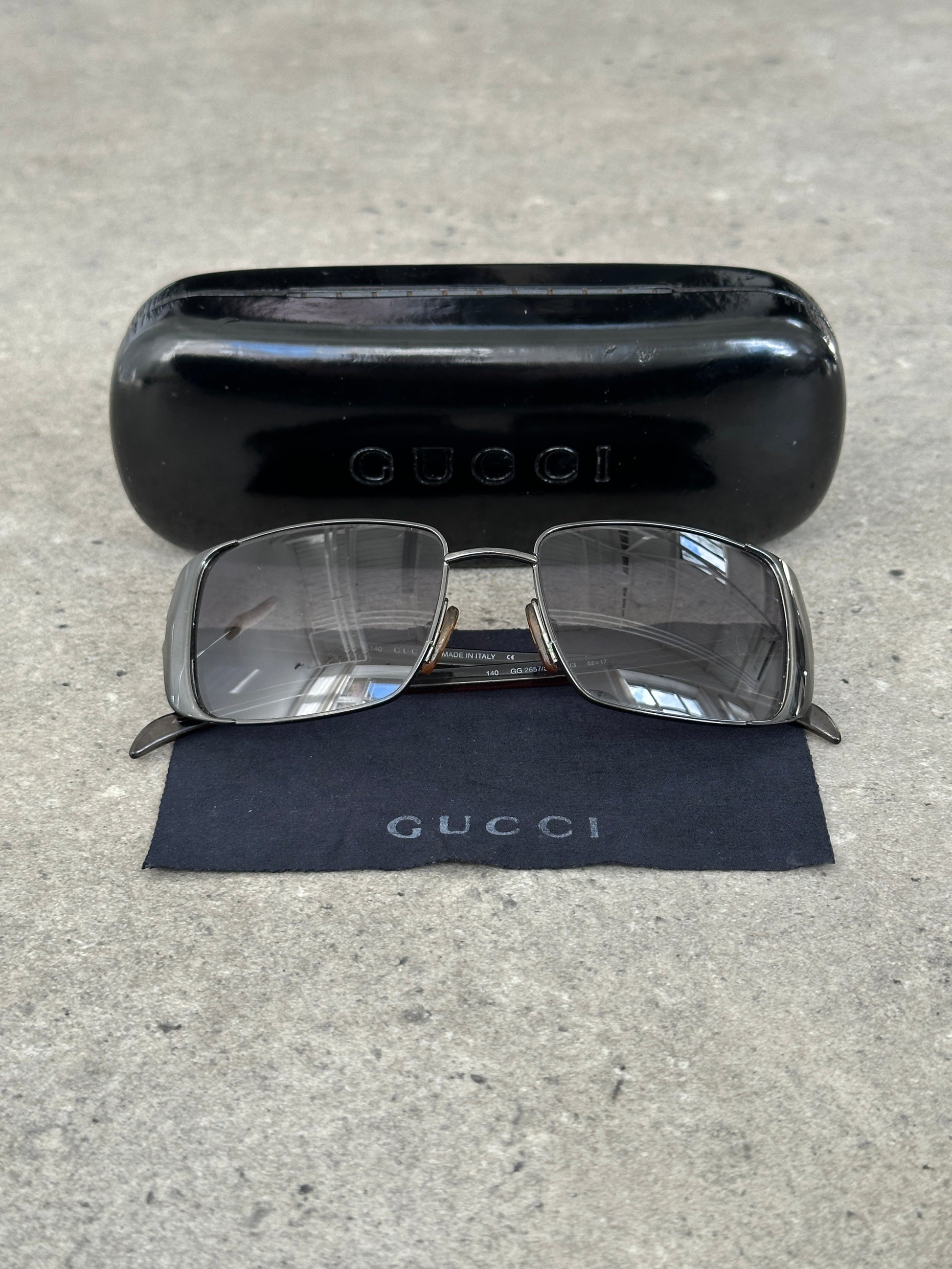 Gucci 2000s Rectangular Logo Sunglasses