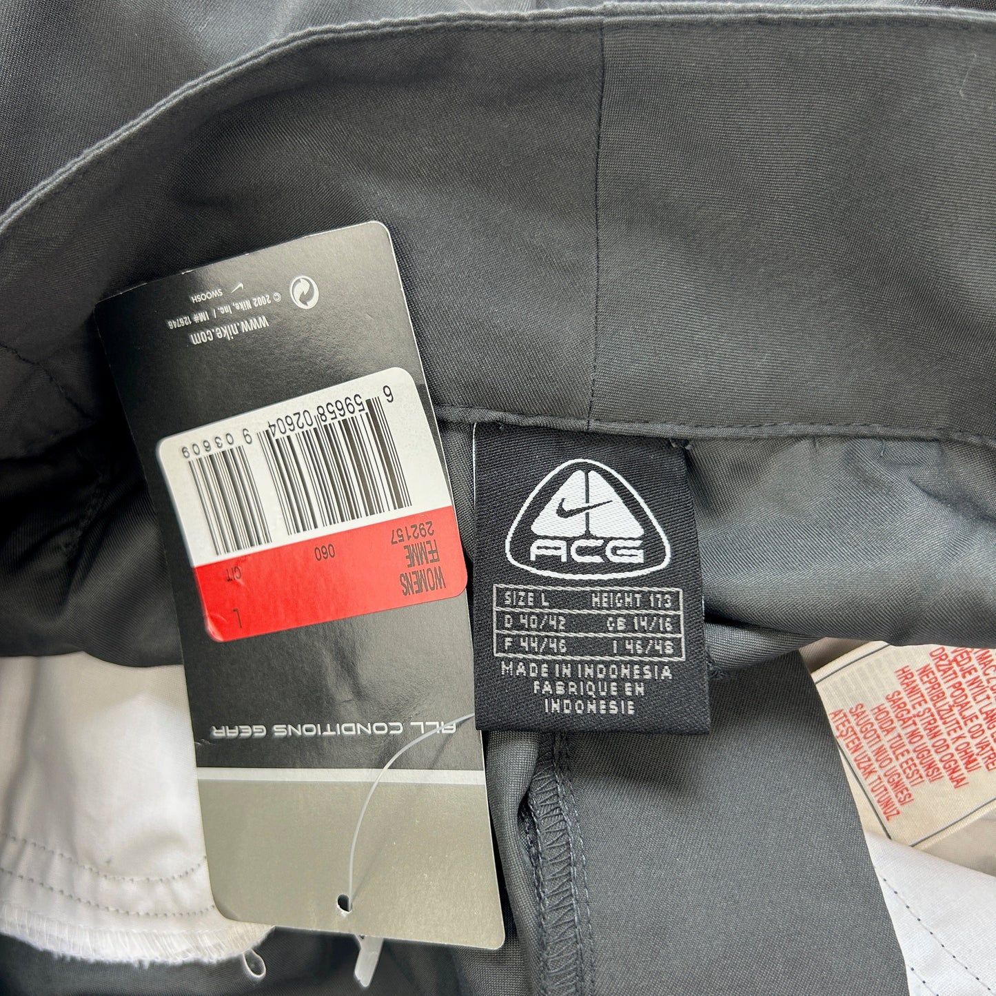 Vintage Nike ACG Skirt Size L