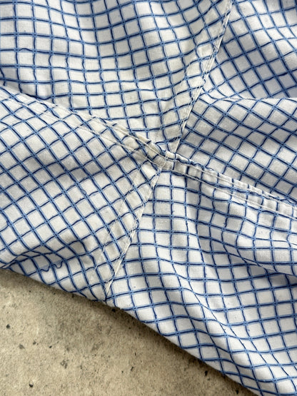 Yves Saint Laurent men's short sleeve logo shirt with cotton check pattern in size XL, stylish and casual for everyday wear.