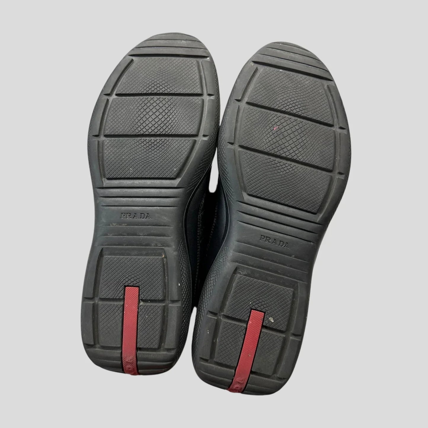 Prada 2007 Cups Carbon Logo Triple Black - UK8