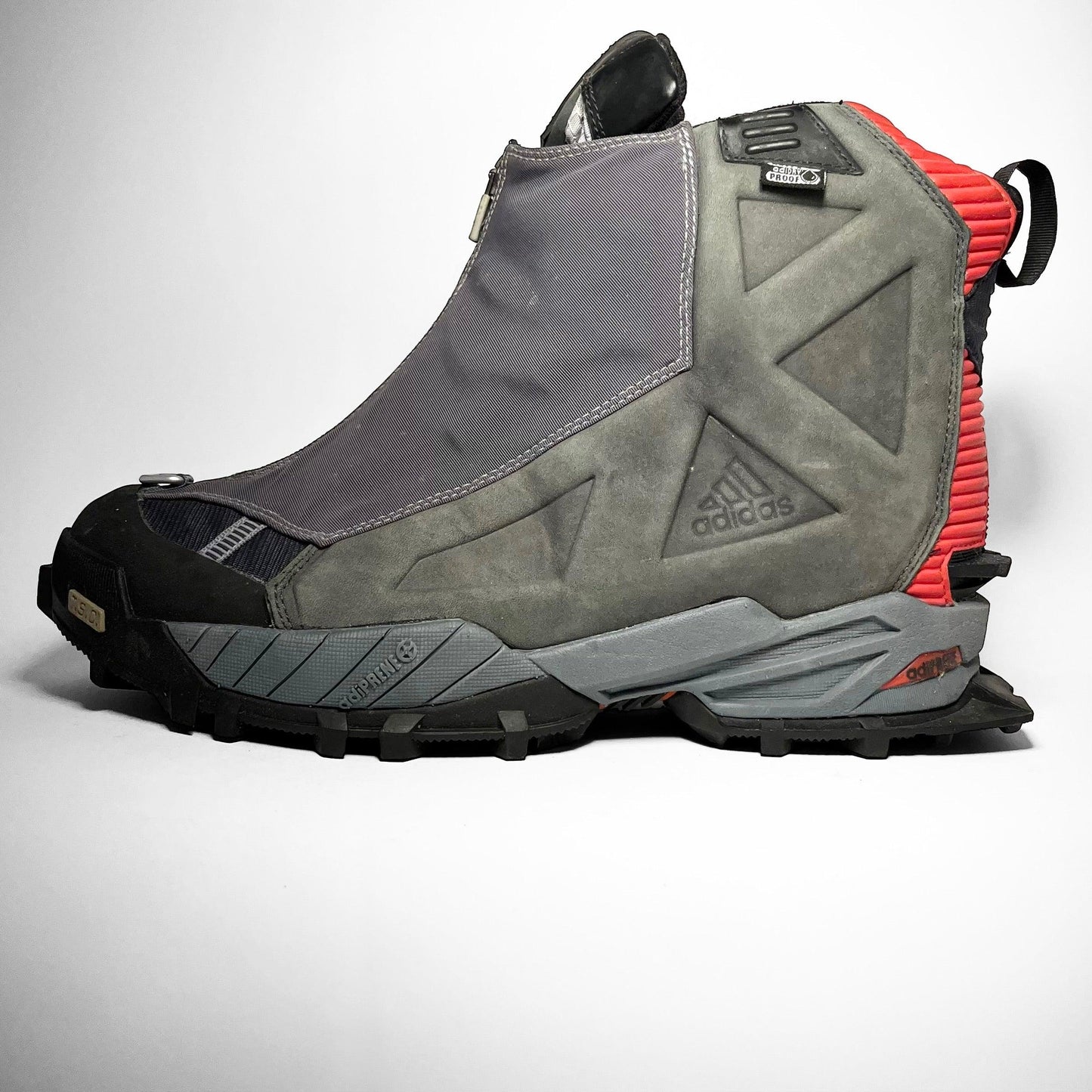 Adidas Conrax III Adventure (2002) - Known Source