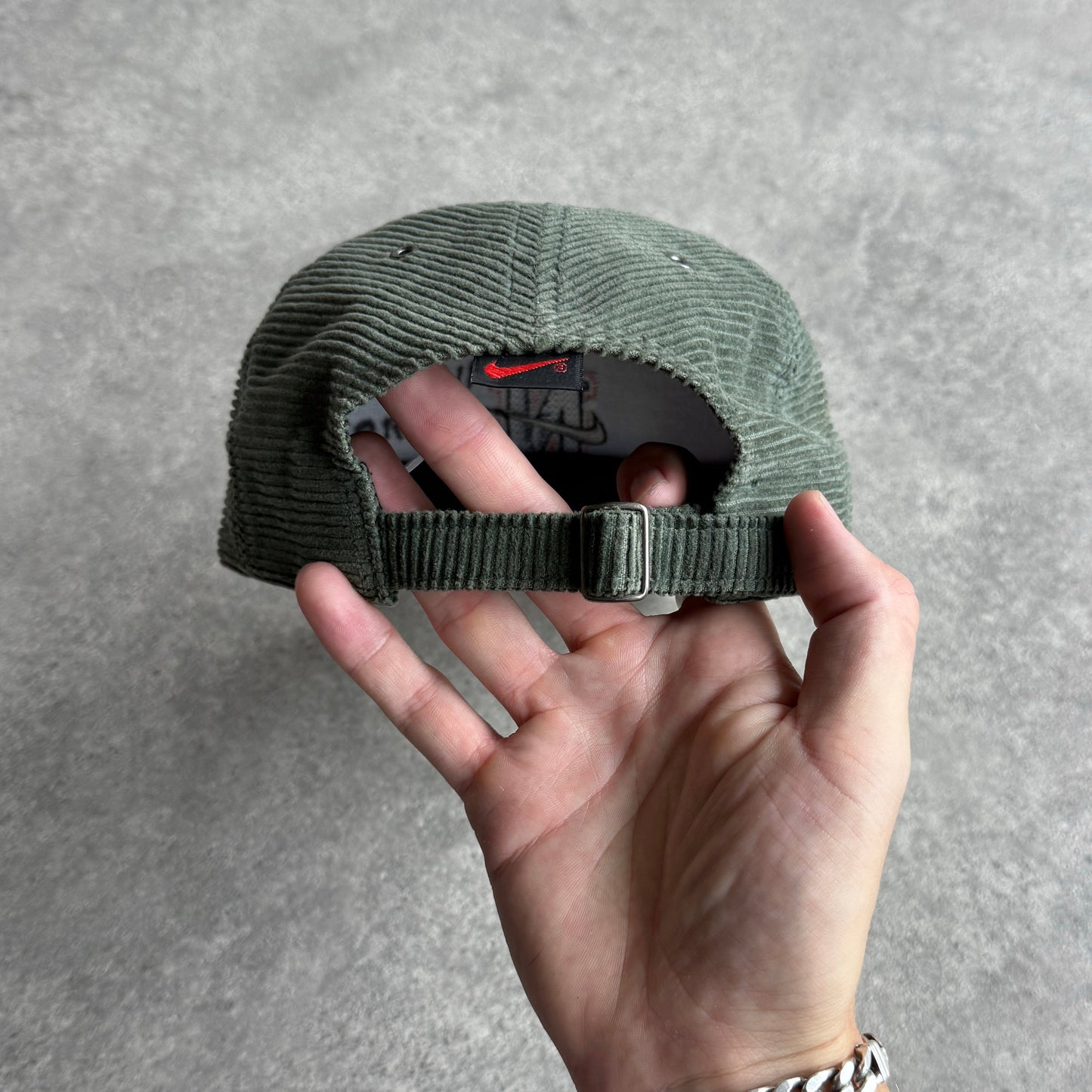 Nike 1990s corduroy embroidered swoosh cap