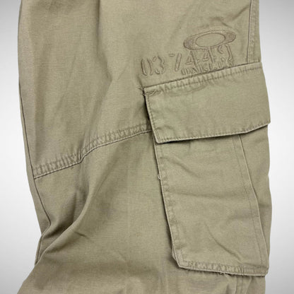 Oakley Cargos