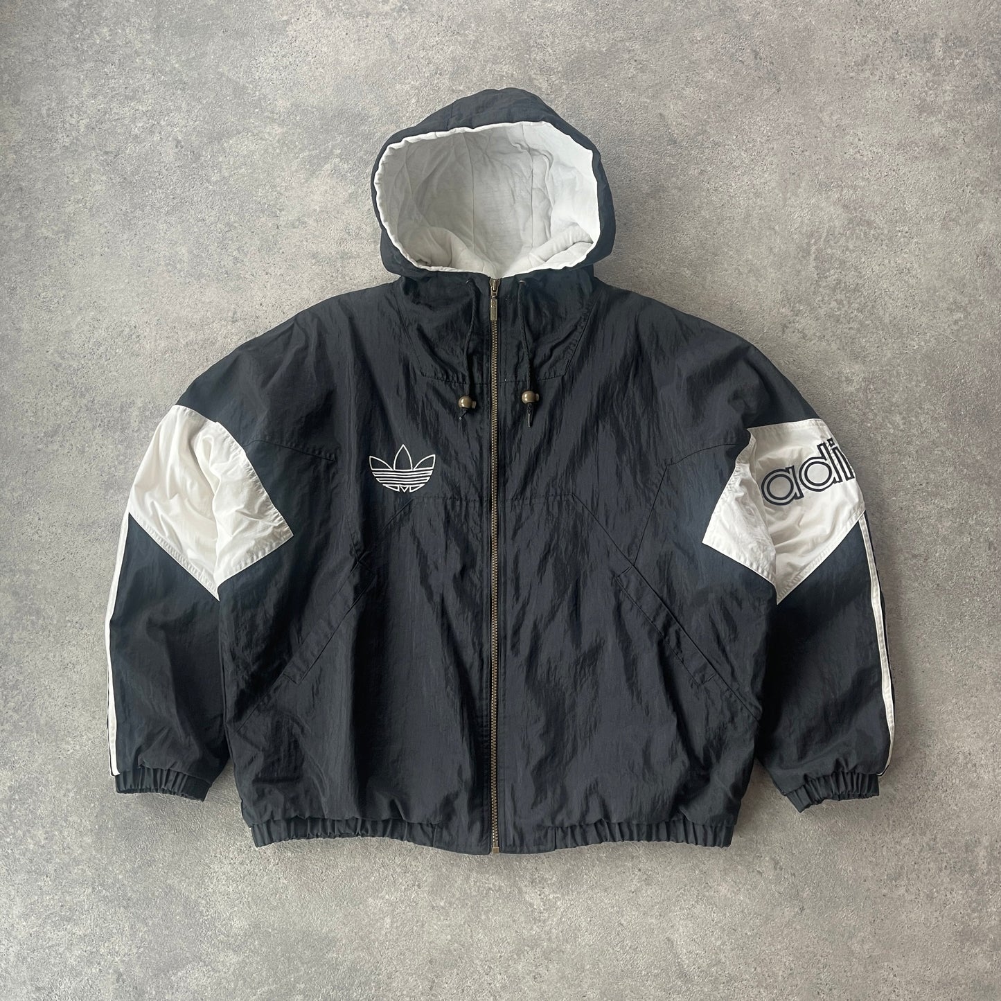 Adidas 1990s padded spellout bomber jacket (L)