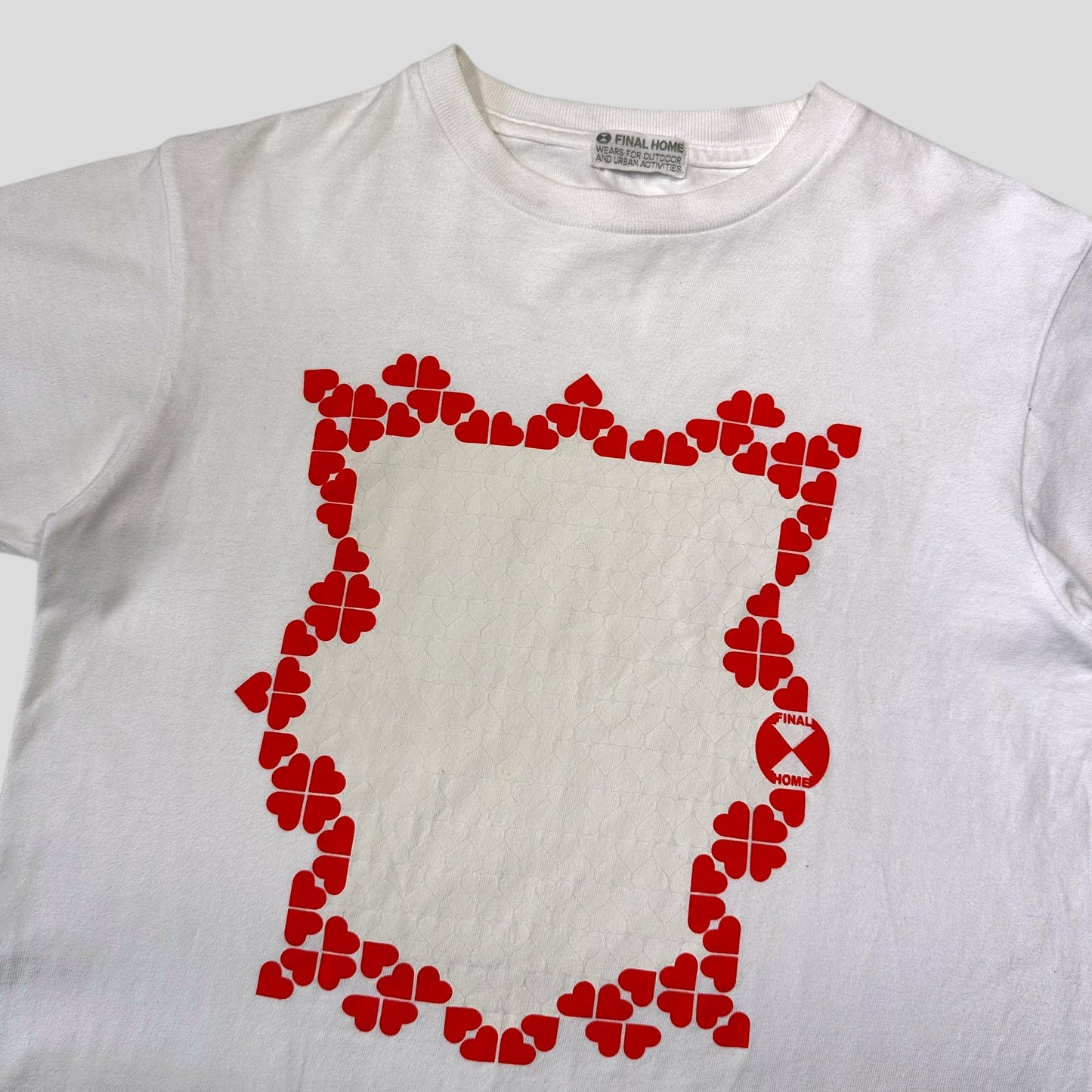Final Home 2002 Love Heart Graphic Boxy T-shirt - S | Default Title, Red