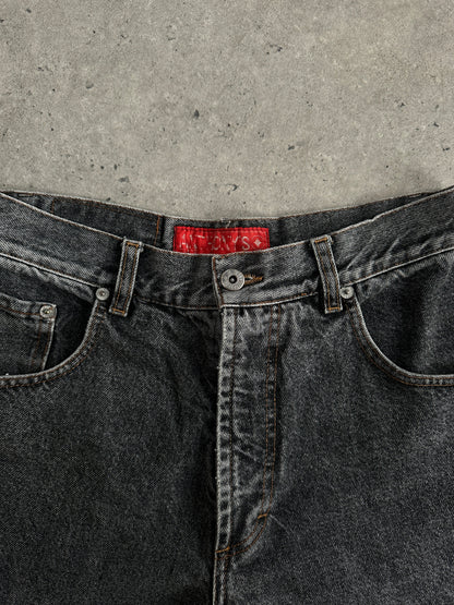 Italian Vintage 1990s High Waisted Straight Leg Denim Jeans - W28