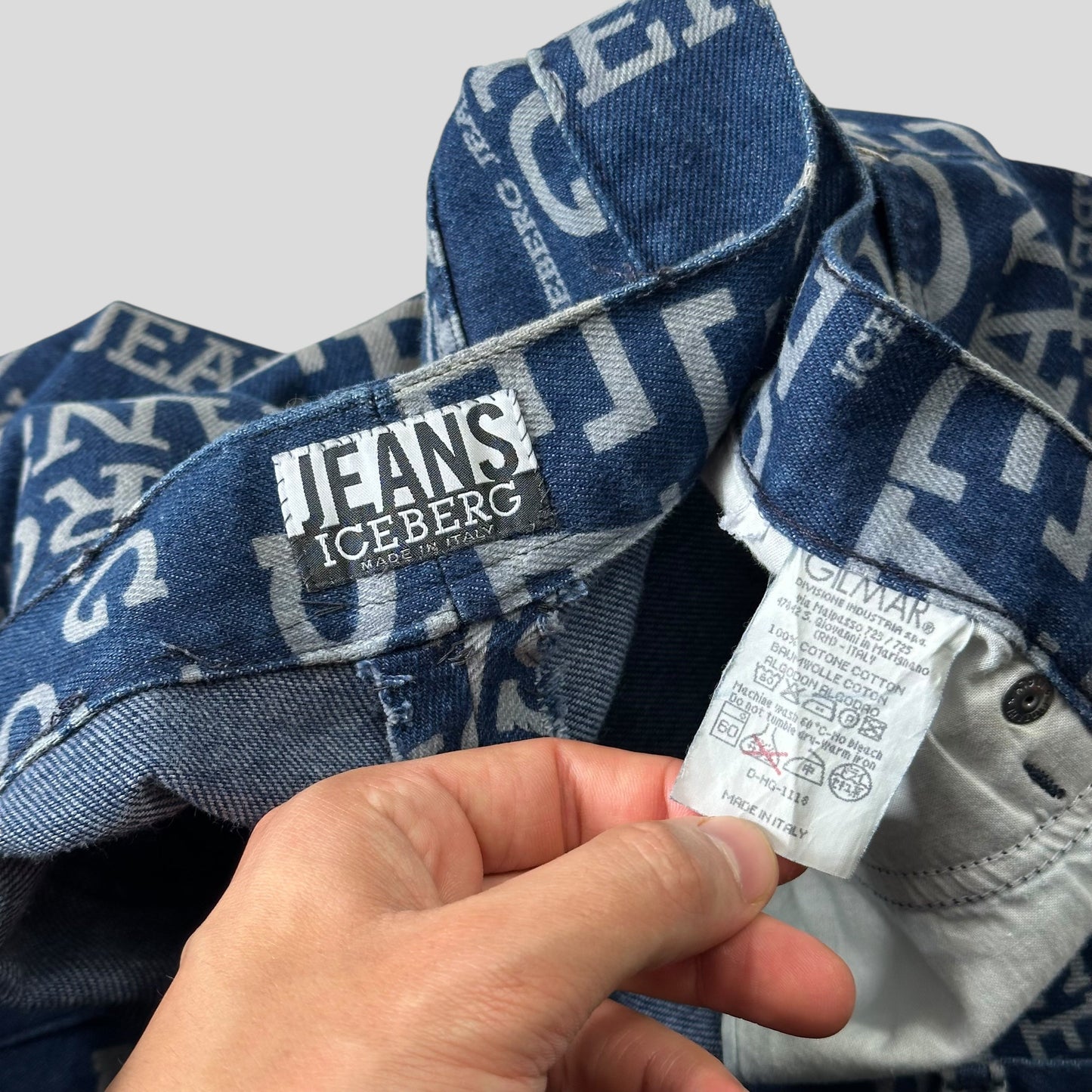 Iceberg Jeans 90’s Baggy Denim Spellout Shorts - 36