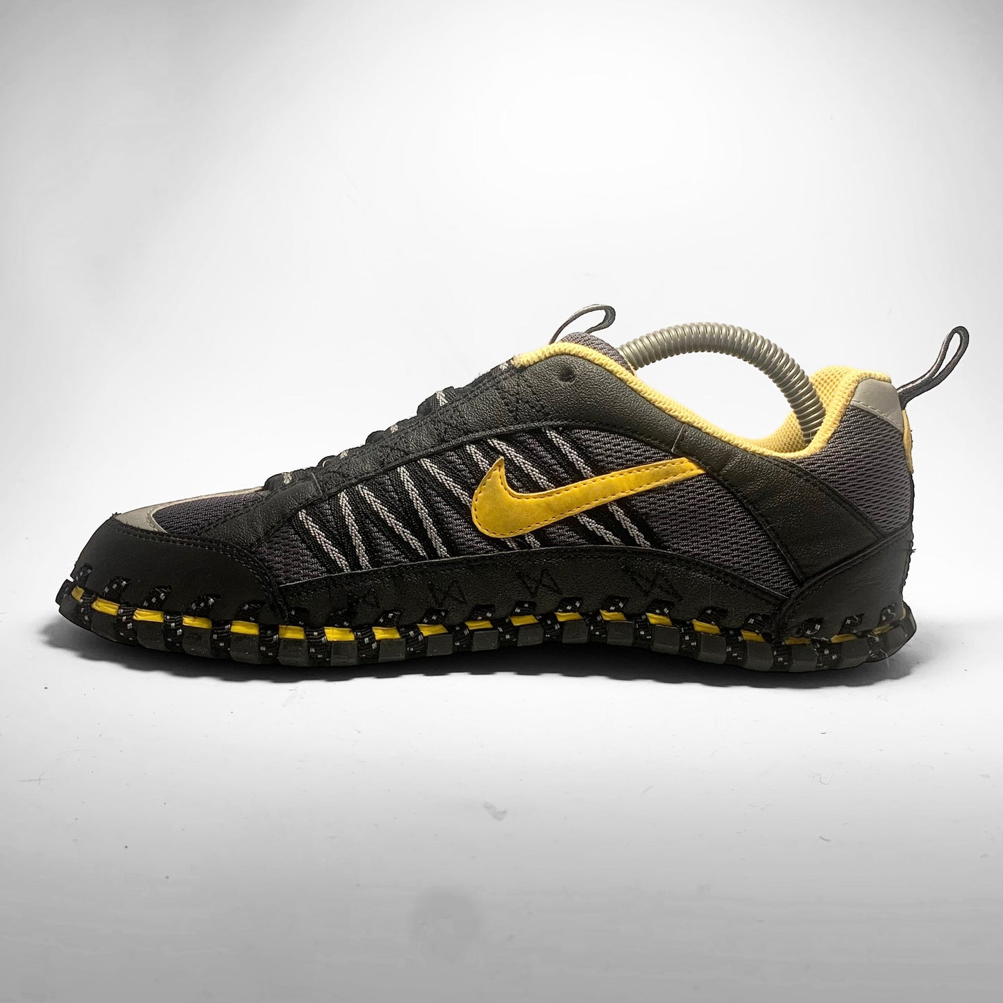 Nike Air Considered Terra Humarra (2009)