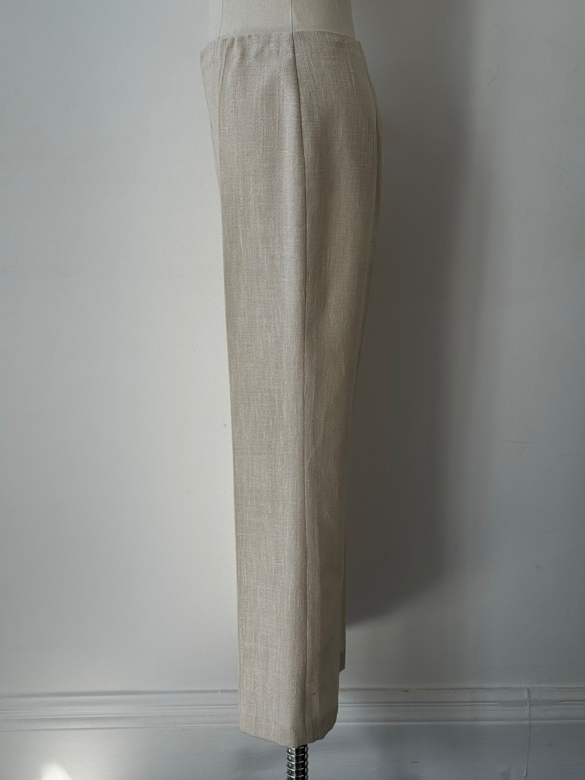 Vintage 1990s linen high waist cropped trousers in cream with relaxed fit and wide leg, size W26.