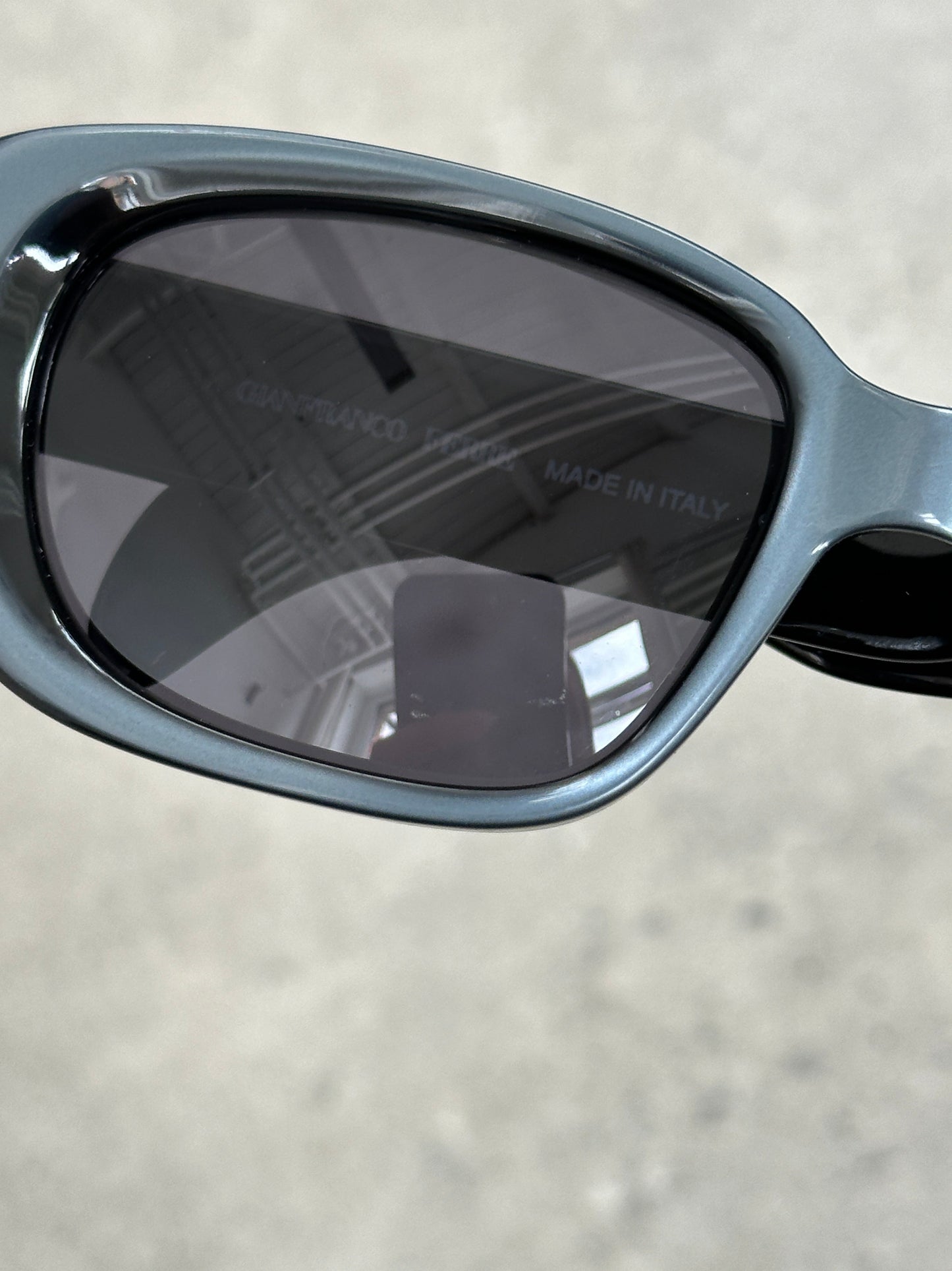 Gianfranco Ferre 2000s Rectangular Sunglasses