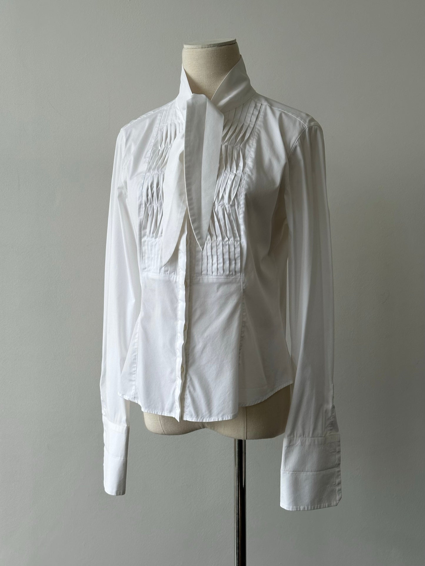 Max Mara 2000s Cotton Pussy Bow Tuxedo Shirt - S