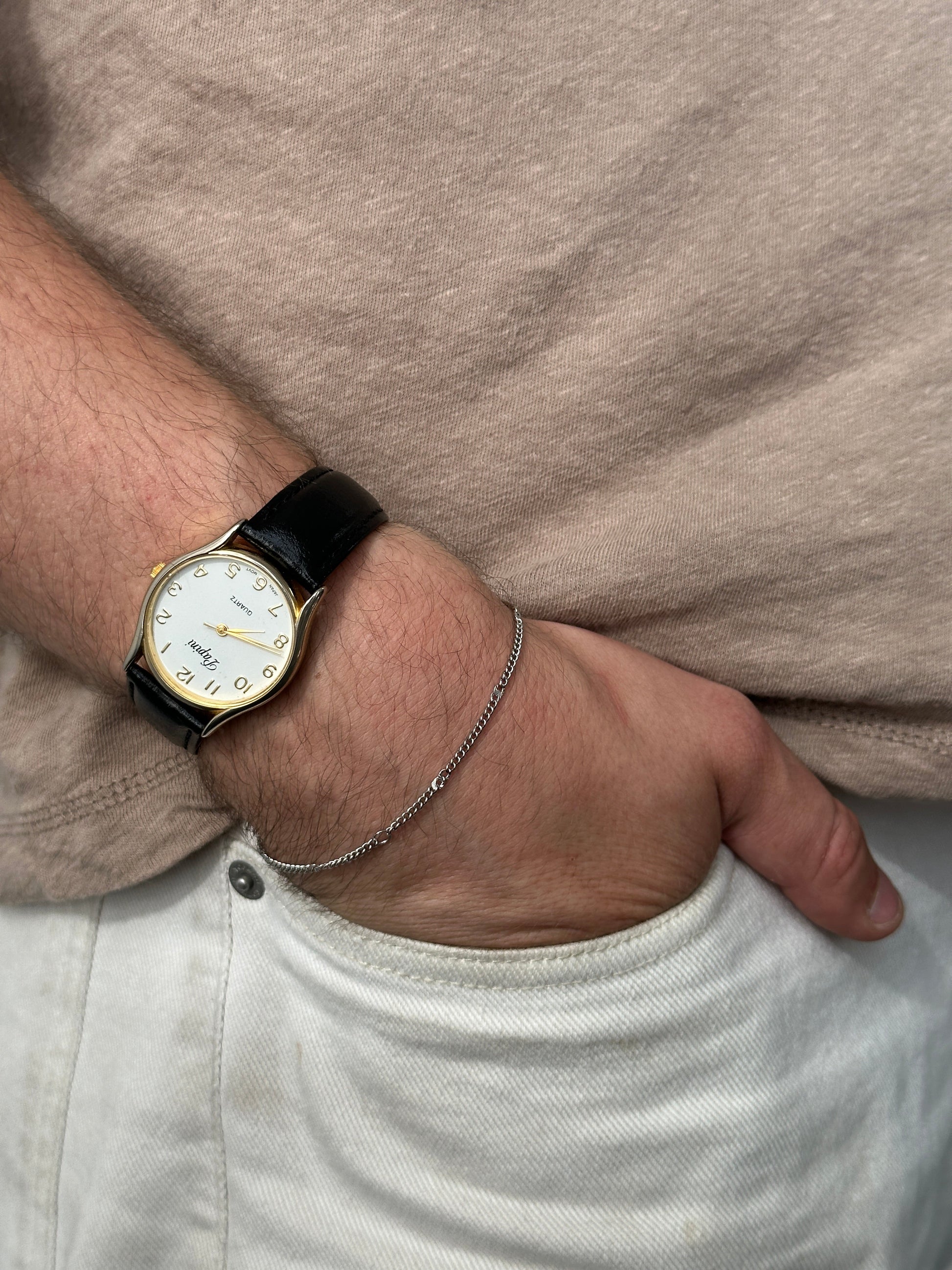 Vintage 1990s Gold Tone Quartz Leather Watch