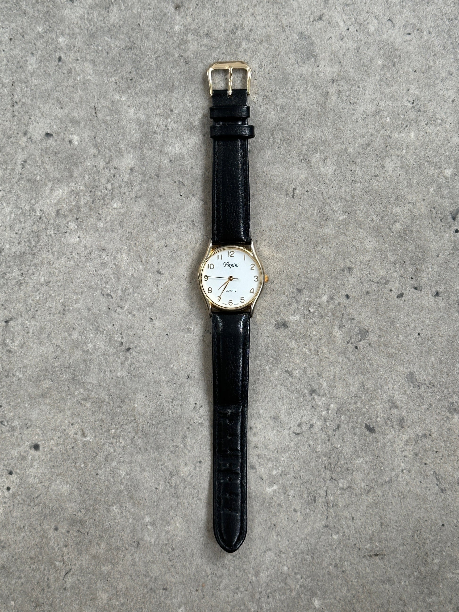 Vintage 1990s Gold Tone Quartz Leather Watch