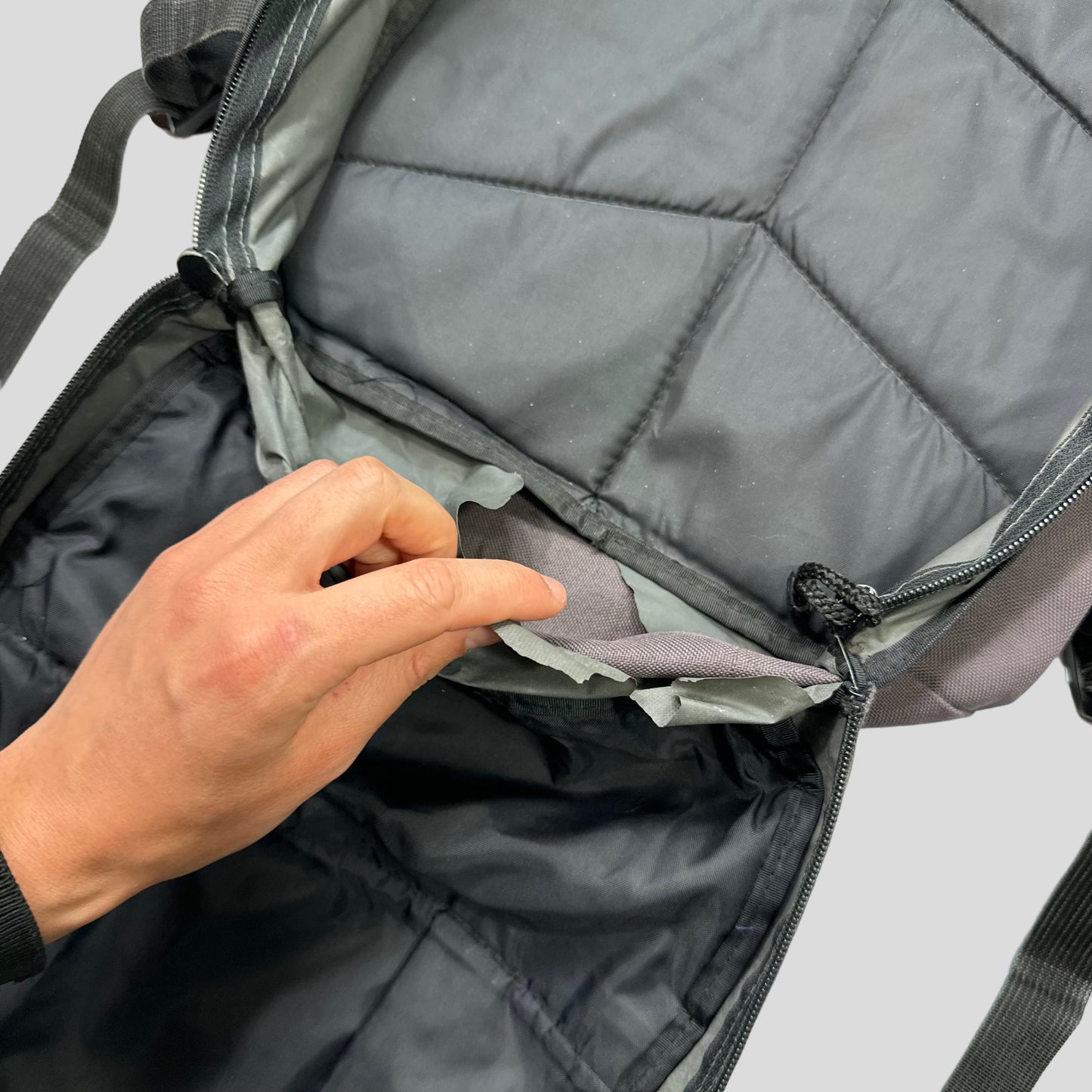 Stussy 90’s Spellout Multipocket Mesh Backpack | O/S, Multicoloured