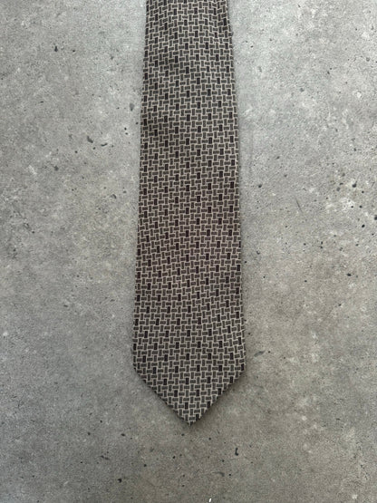 Pierre Cardin 1990s pure silk print tie with vibrant pattern, showcasing elegant craftsmanship and classic style.