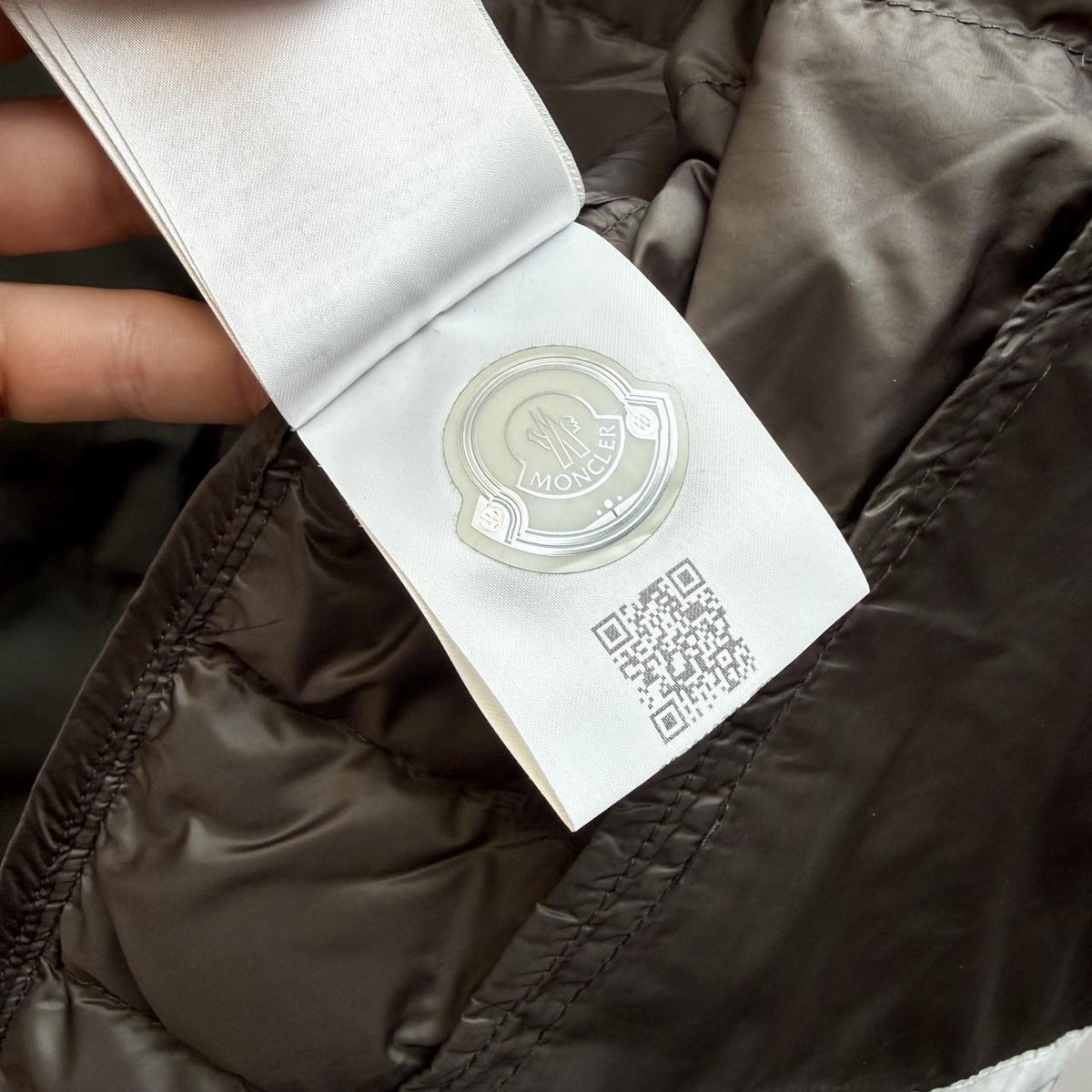 Moncler ‘Nash’ Puffer Jacket (L) | Large, Green