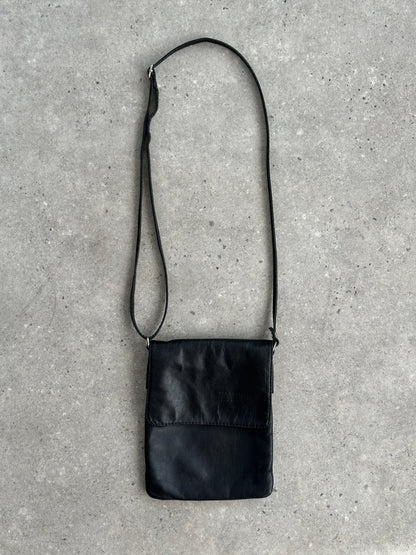 Italian Vintage 1990s Leather Crossbody Bag