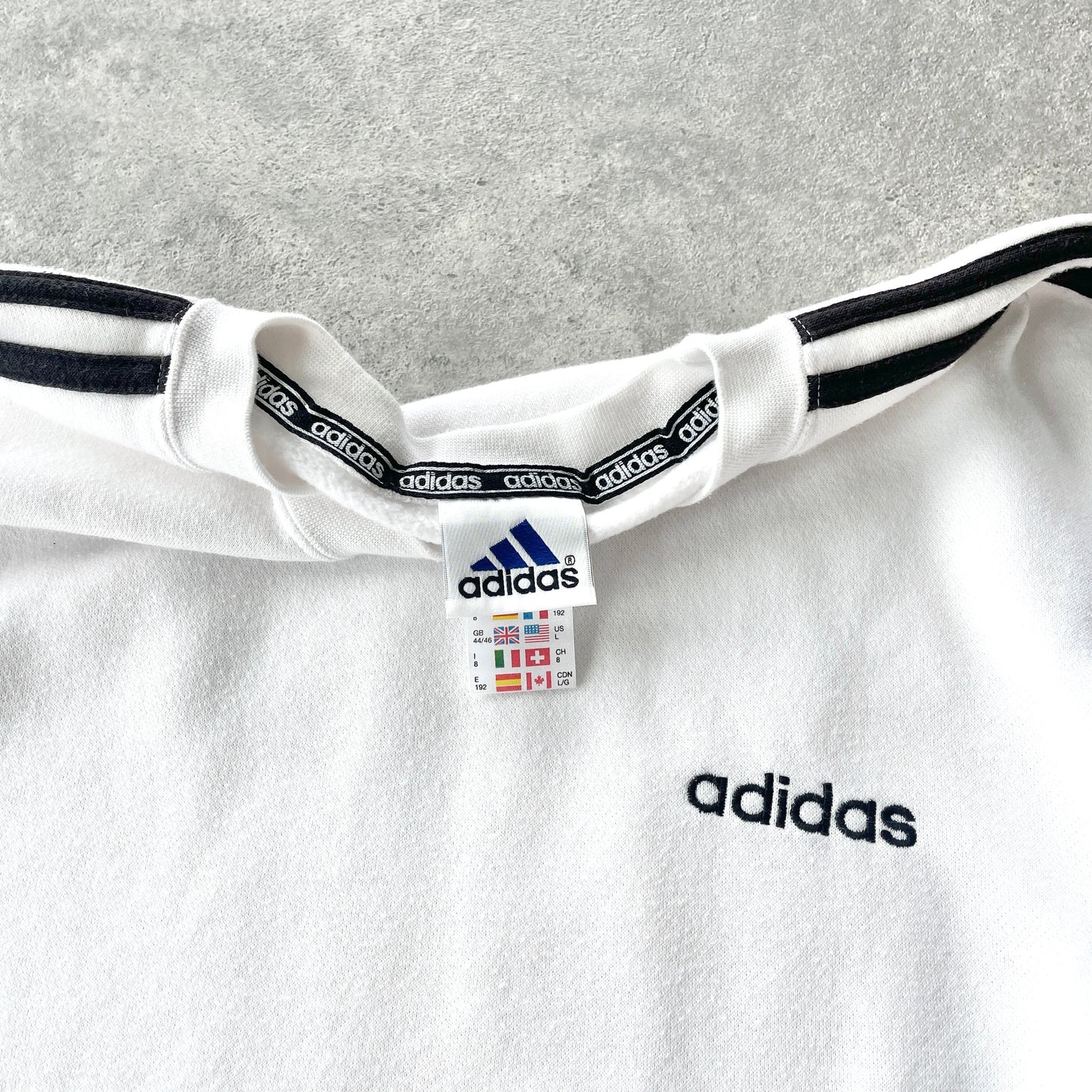 Adidas 1990s heavyweight embroidered sweatshirt (L)