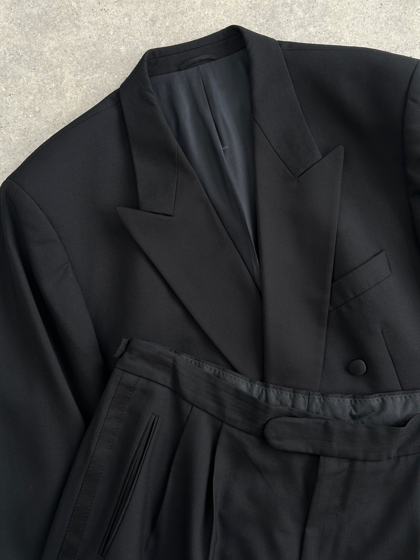 Vintage 1990s Tuxedo Pure Wool Double Breasted Suit - 46R/W34-36