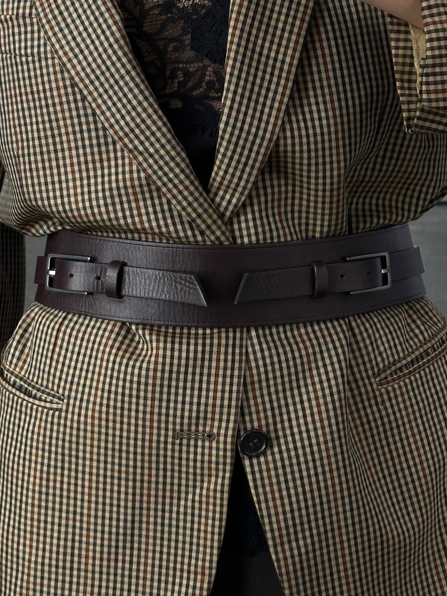 Emporio Armani 2000s Brown Leather EA Buckle Belt - W30–32