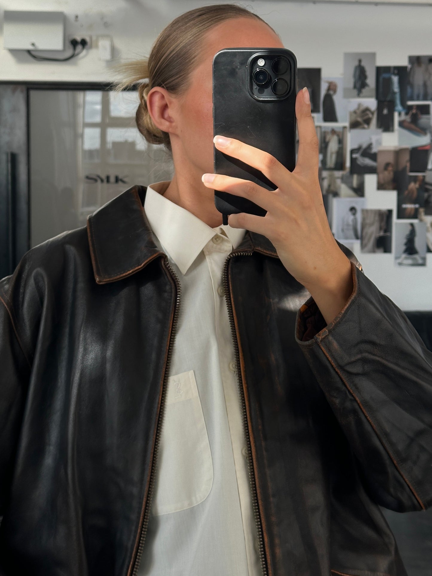 Italian Vintage 1990s Distressed Leather Jacket - L/XL