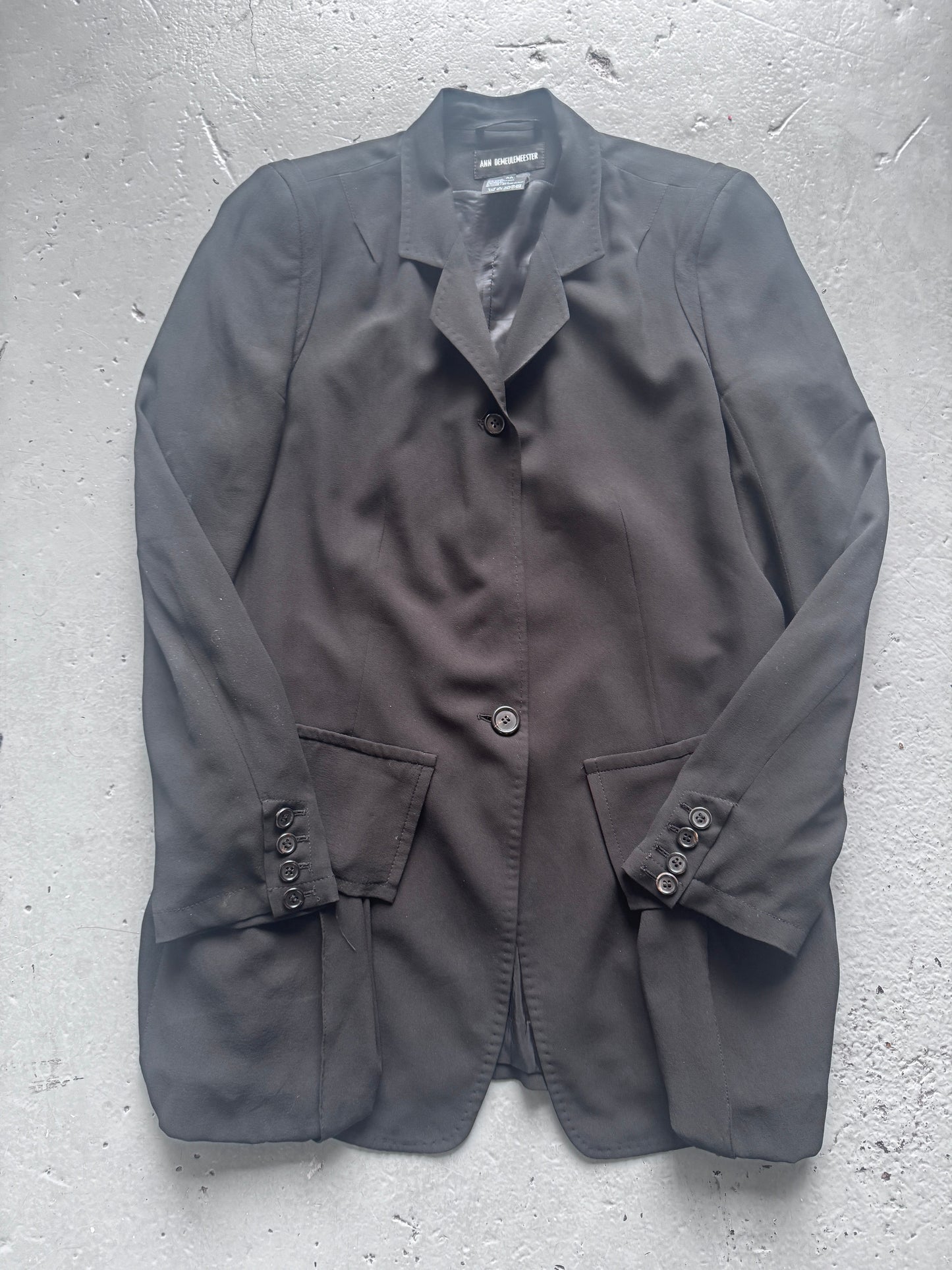https://cdn.shopify.com/s/files/1/0909/3598/4473/files/74AA5609-1662-4B43-B306-543BD1DB5912.jpg?v=1779181008