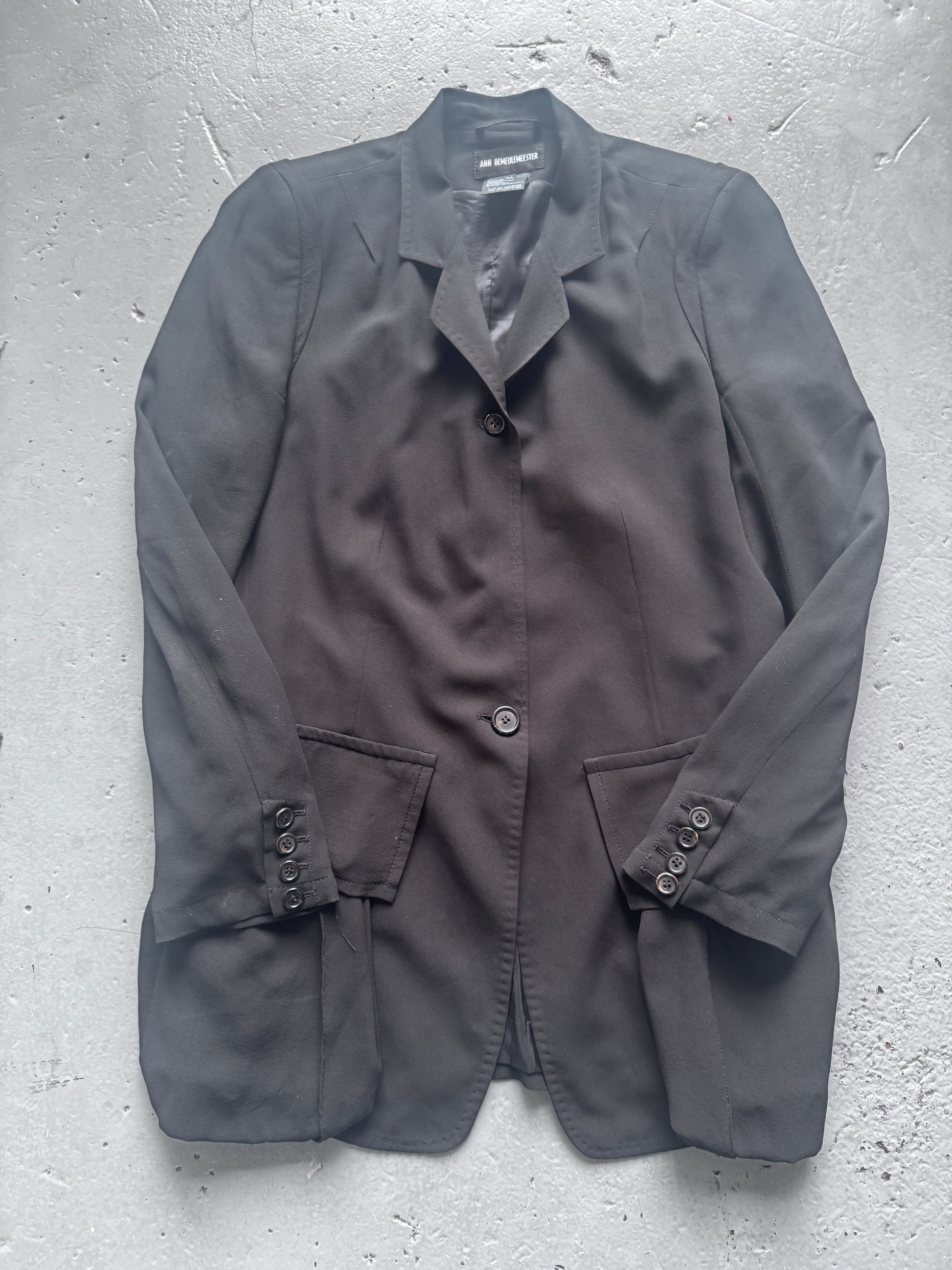 https://cdn.shopify.com/s/files/1/0909/3598/4473/files/74AA5609-1662-4B43-B306-543BD1DB5912.jpg?v=1779181008