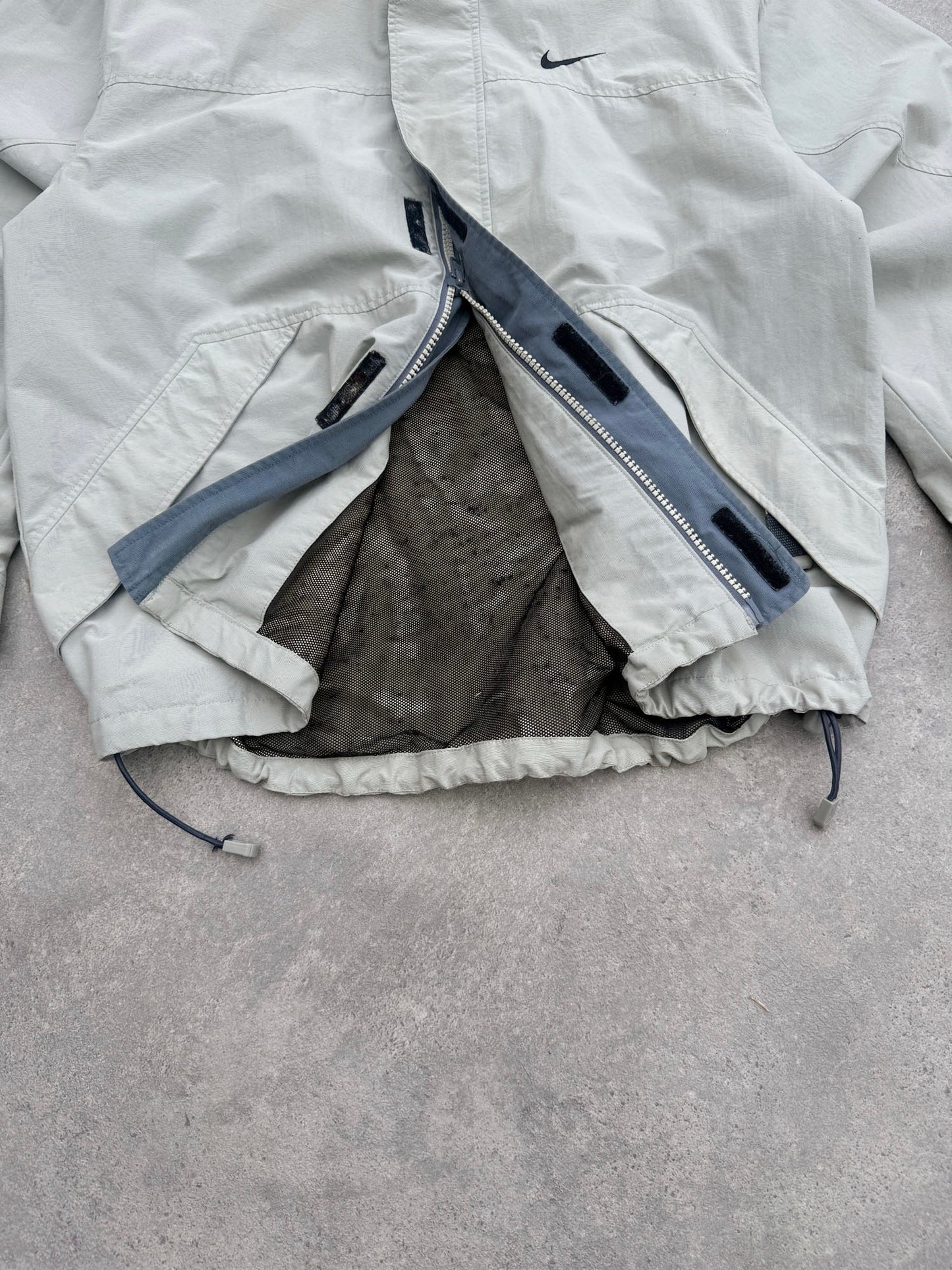 nike acg 1990s lightweight technical waterproof jacket (m) | Default Title, Multicoloured