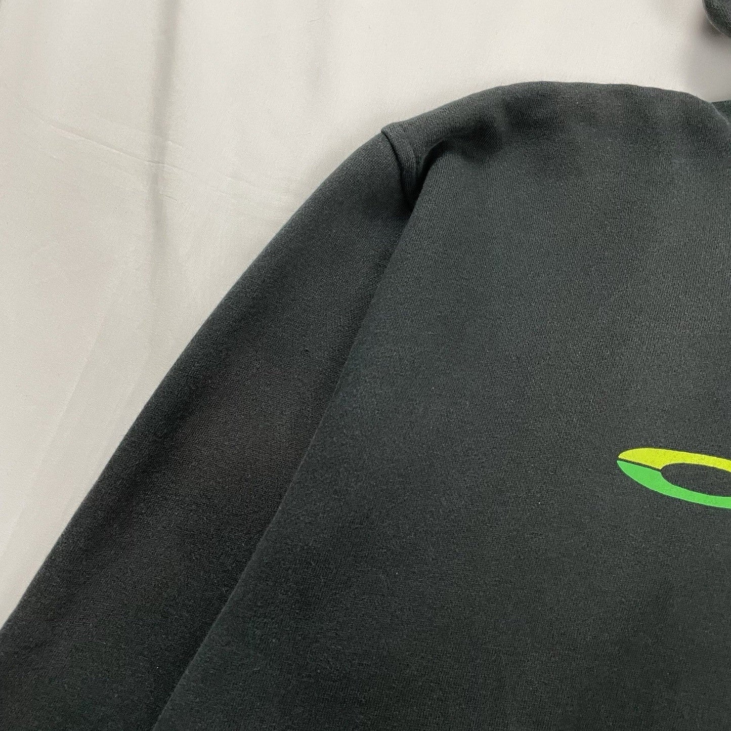 Vintage Oakley Hoodie, Size Medium | Oakley, Black