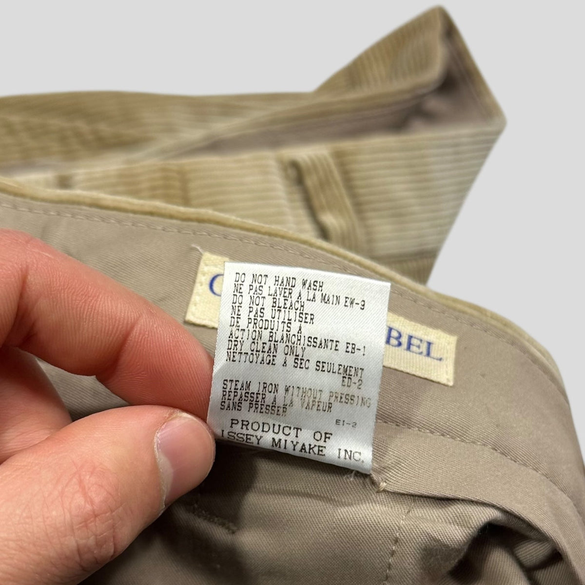 Issey Miyake 1988 Cotton Label Jumbo Corduroy Shimmer Trousers - 4 (L) | W35, Gold