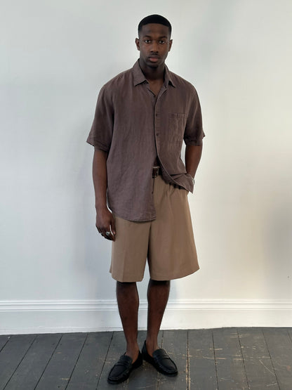 Vintage 2000s pure linen short sleeve shirt in size XL, lightweight and breathable with a classic collar and button front.