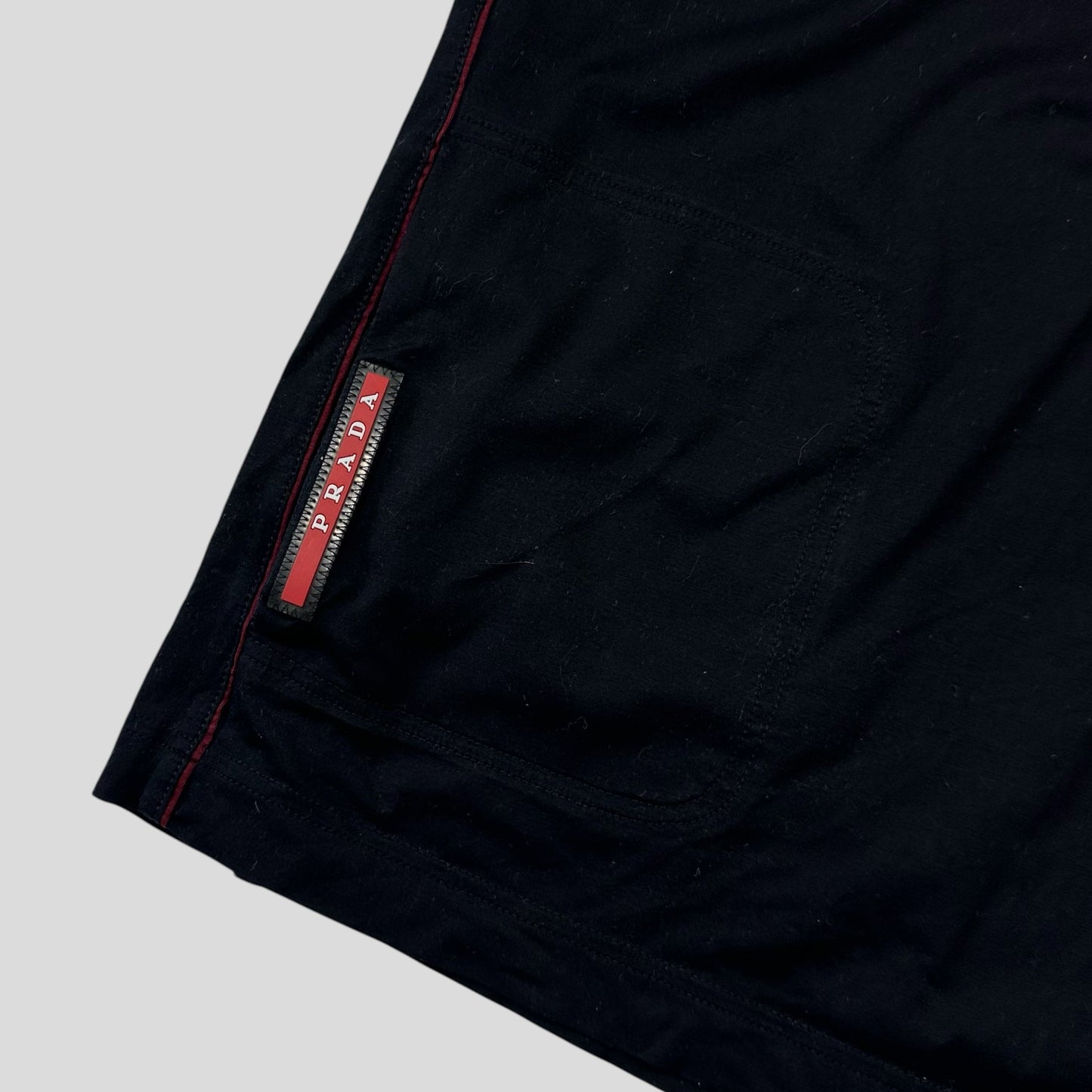 Prada Milano 2018 Red Tab Stash Pocket Piped T-shirt - L | Default Title, Multicoloured