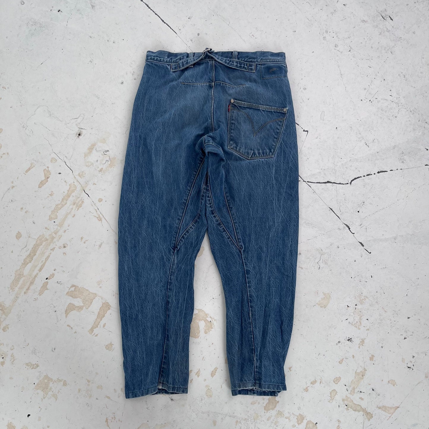 vintage levis engineered jeans | Blue, Red