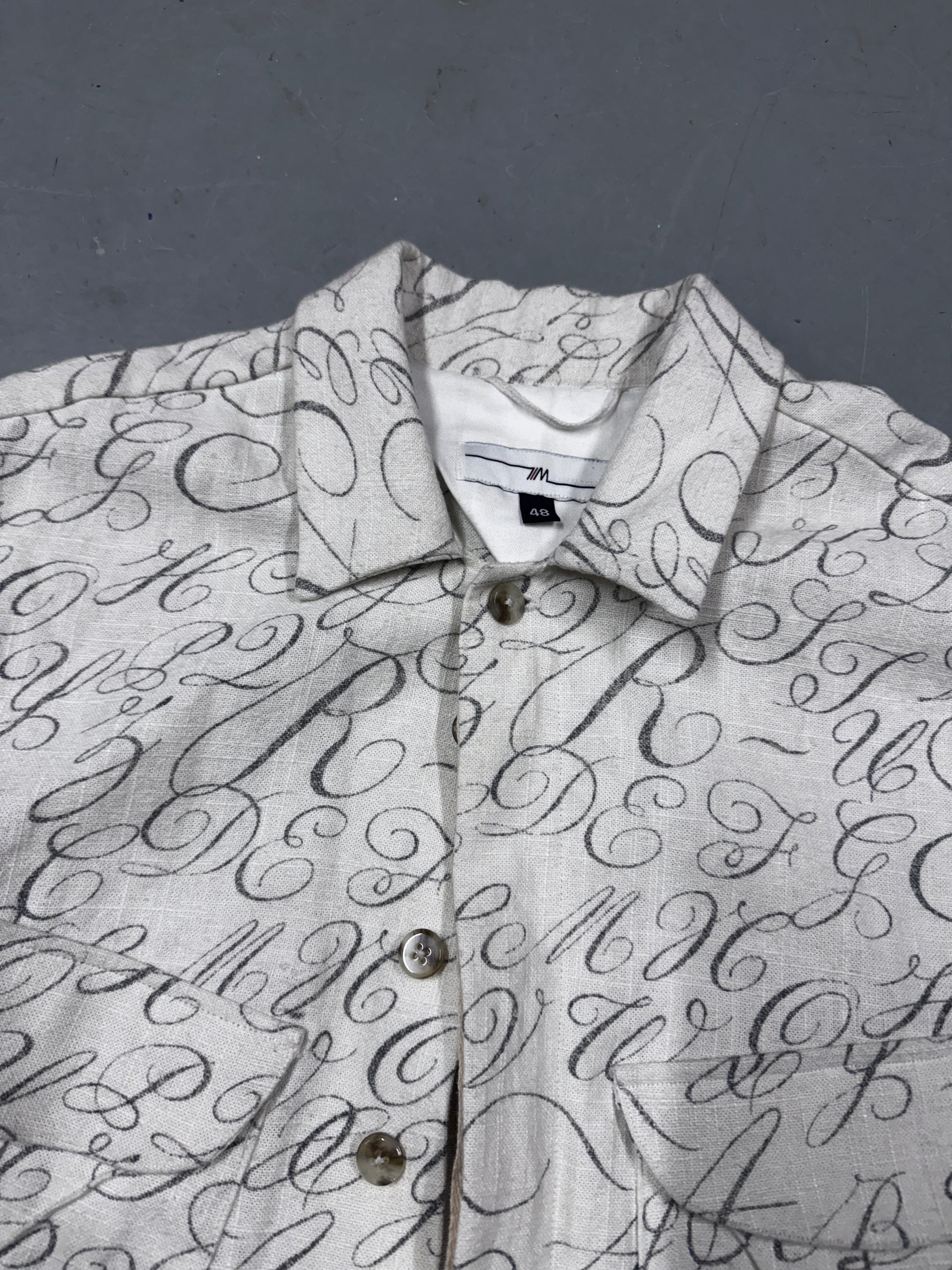 https://cdn.shopify.com/s/files/1/0909/3598/4473/files/77BEA70C-F23A-4B50-8095-11F07B4621A2.jpg?v=1767110143