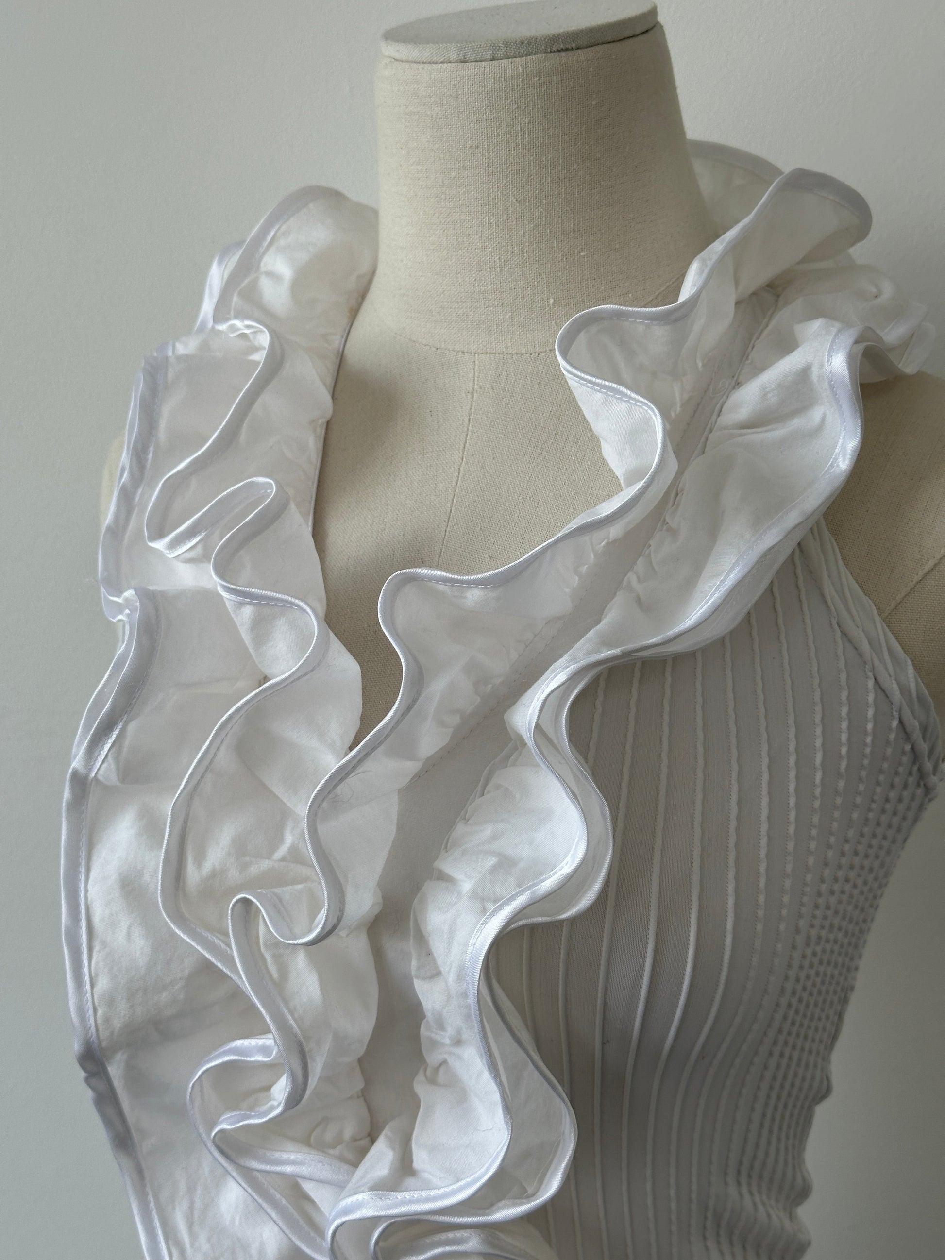 Italian Vintage 1990s Ruffle Vest Top - S