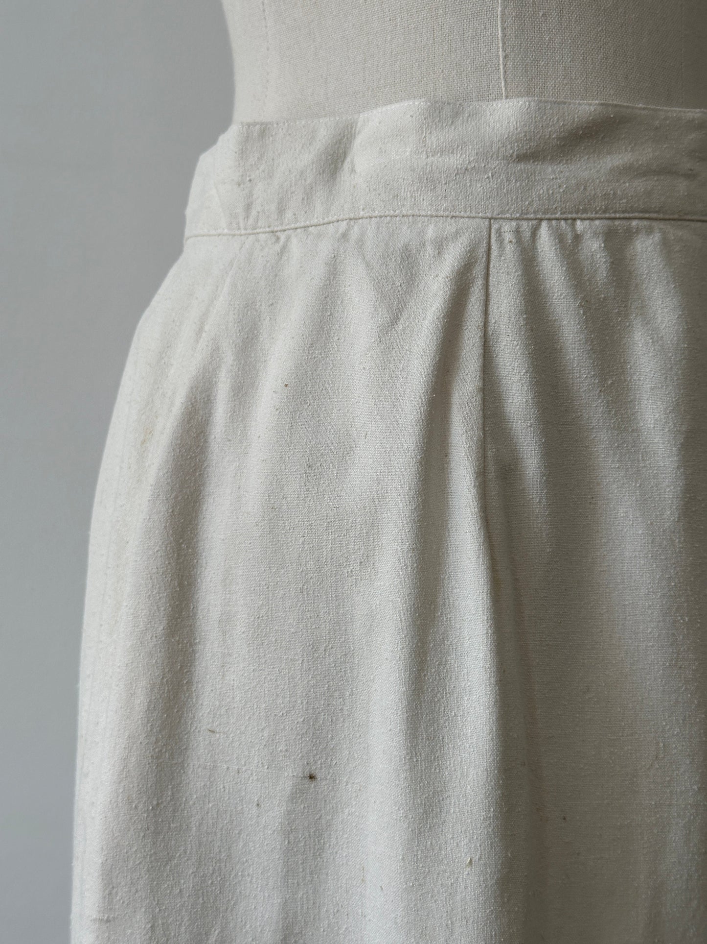 Vintage 1990s Pure Silk Midi Skirt - W26