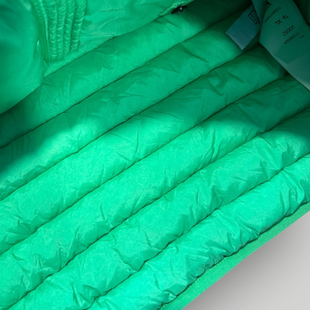 Stone Island AW/22 Loom Woven Chambers R-Nylon Down-TC XL