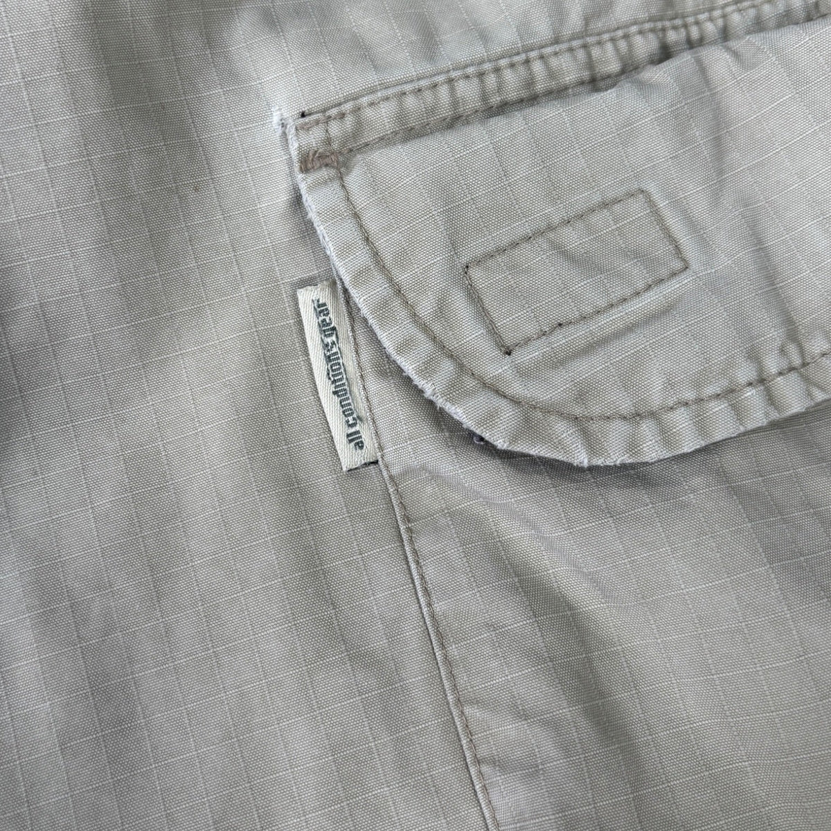 Nike ACG 2001 Cargo Shorts W34 | W34, Red