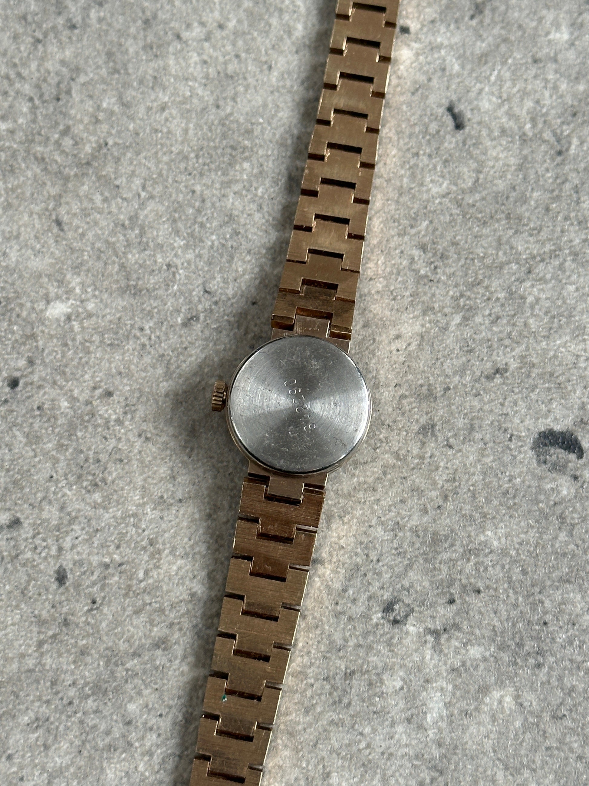 Regus 1970s Swiss Jewel Gold Tone Mechanical Watch