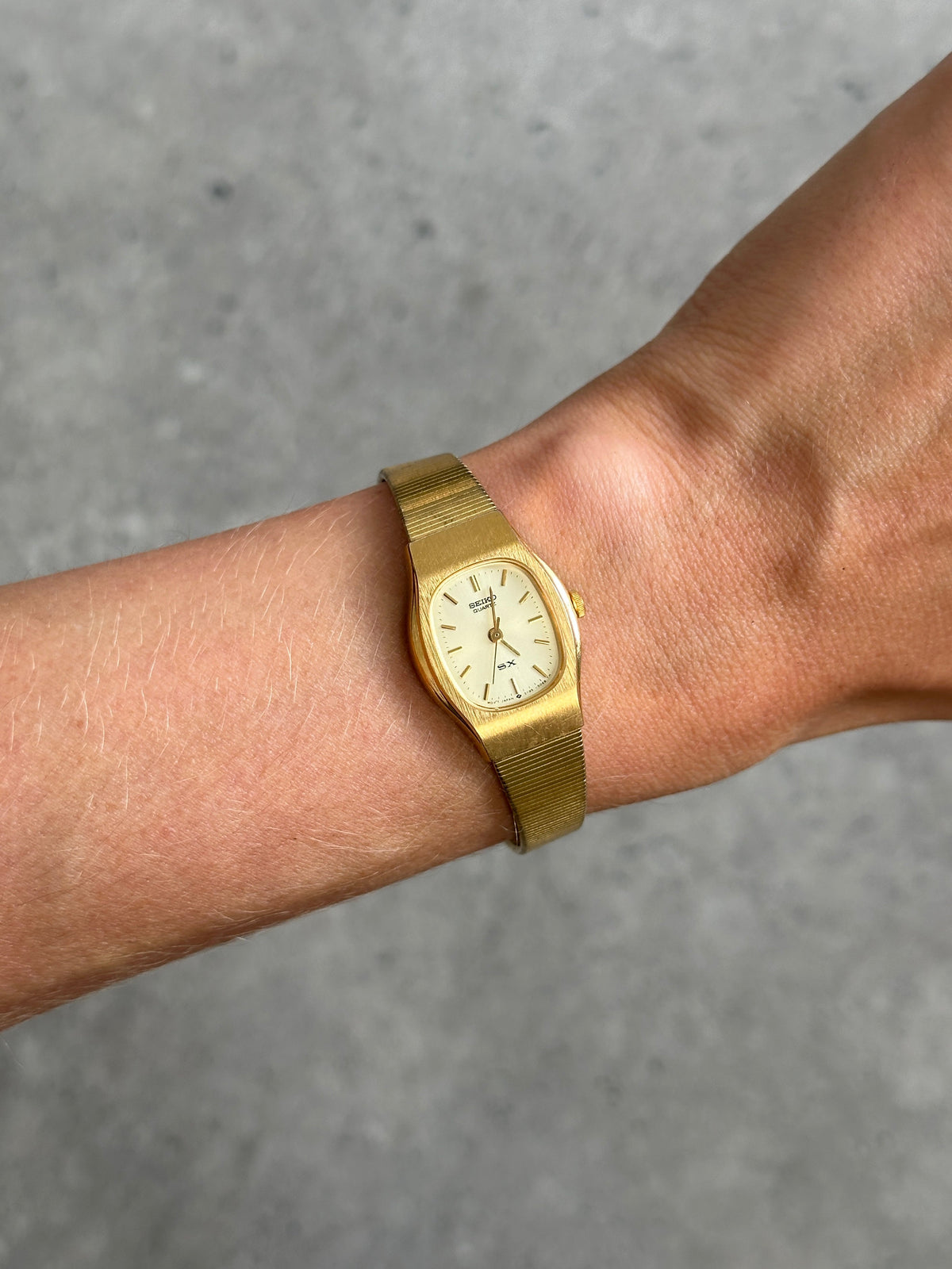 Seiko 1990s Gold Tone Integrated Bracelet Quartz Watch