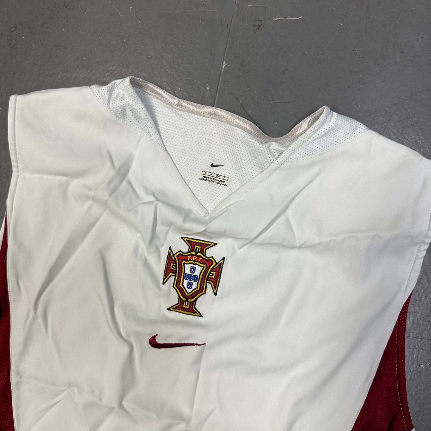 Nike 2002 Portugal Vest In White ( S ) - Known Source