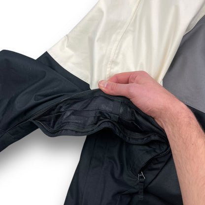 Oakley Pannelled Technical Jacket (M) | Default Title, Multicoloured