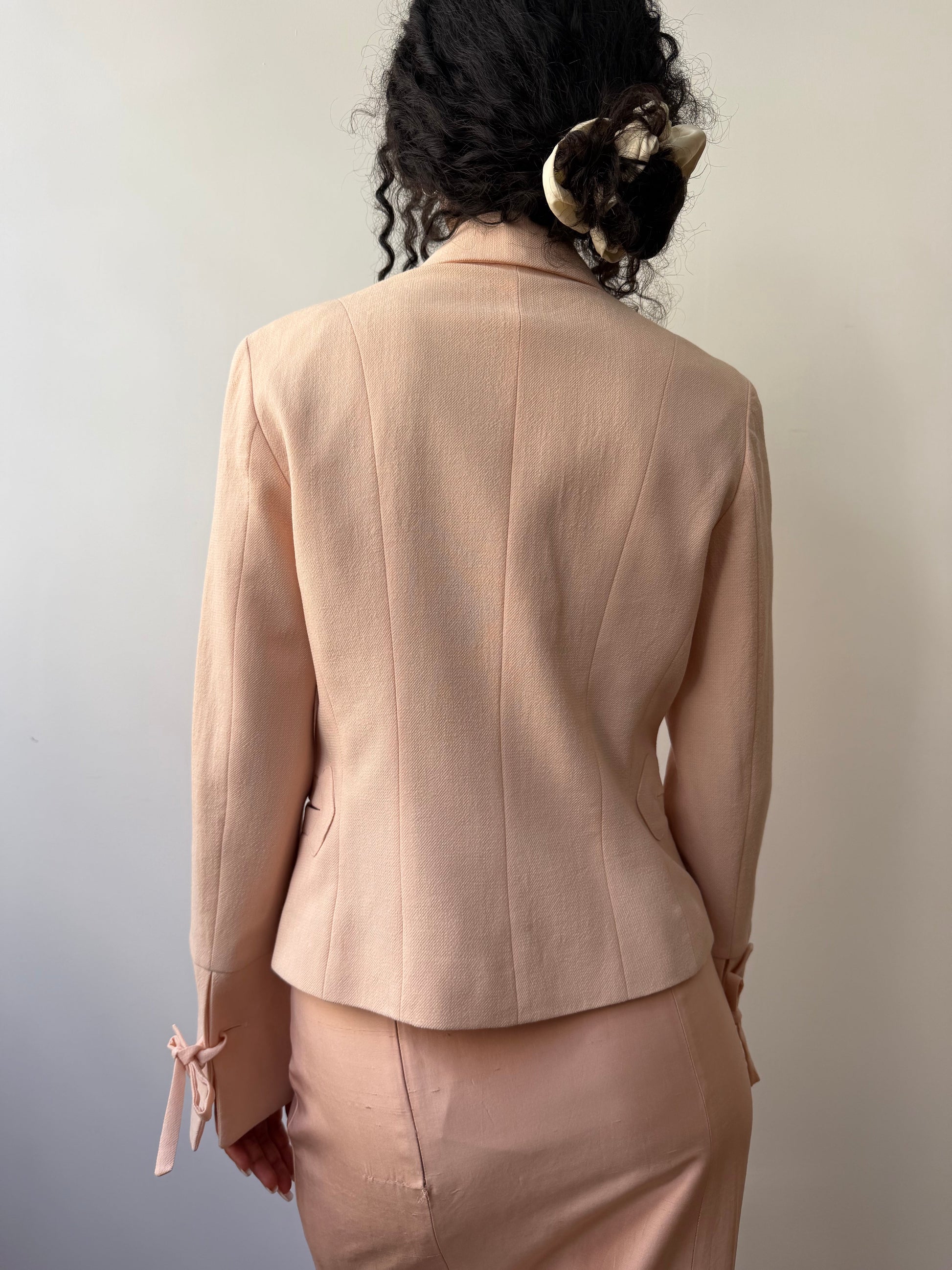 https://cdn.shopify.com/s/files/1/0620/3408/4027/files/7BEE8C30-6010-4B80-B282-69464DBE3091.jpg?v=1780016830