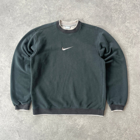 Nike RARE 2000s heavyweight embroidered sweatshirt (M)