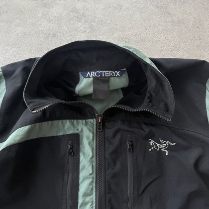 Arc’teryx 2001 technical windstopper shell jacket (M)