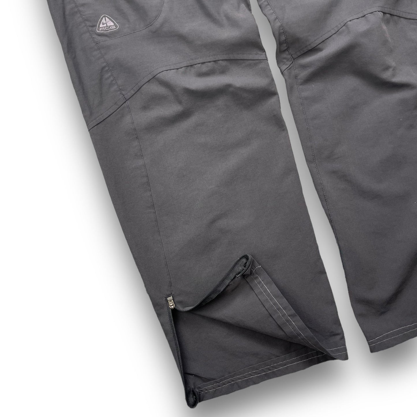 Nike ACG Technical Cargo Trousers (M) | Default Title, Charcoal