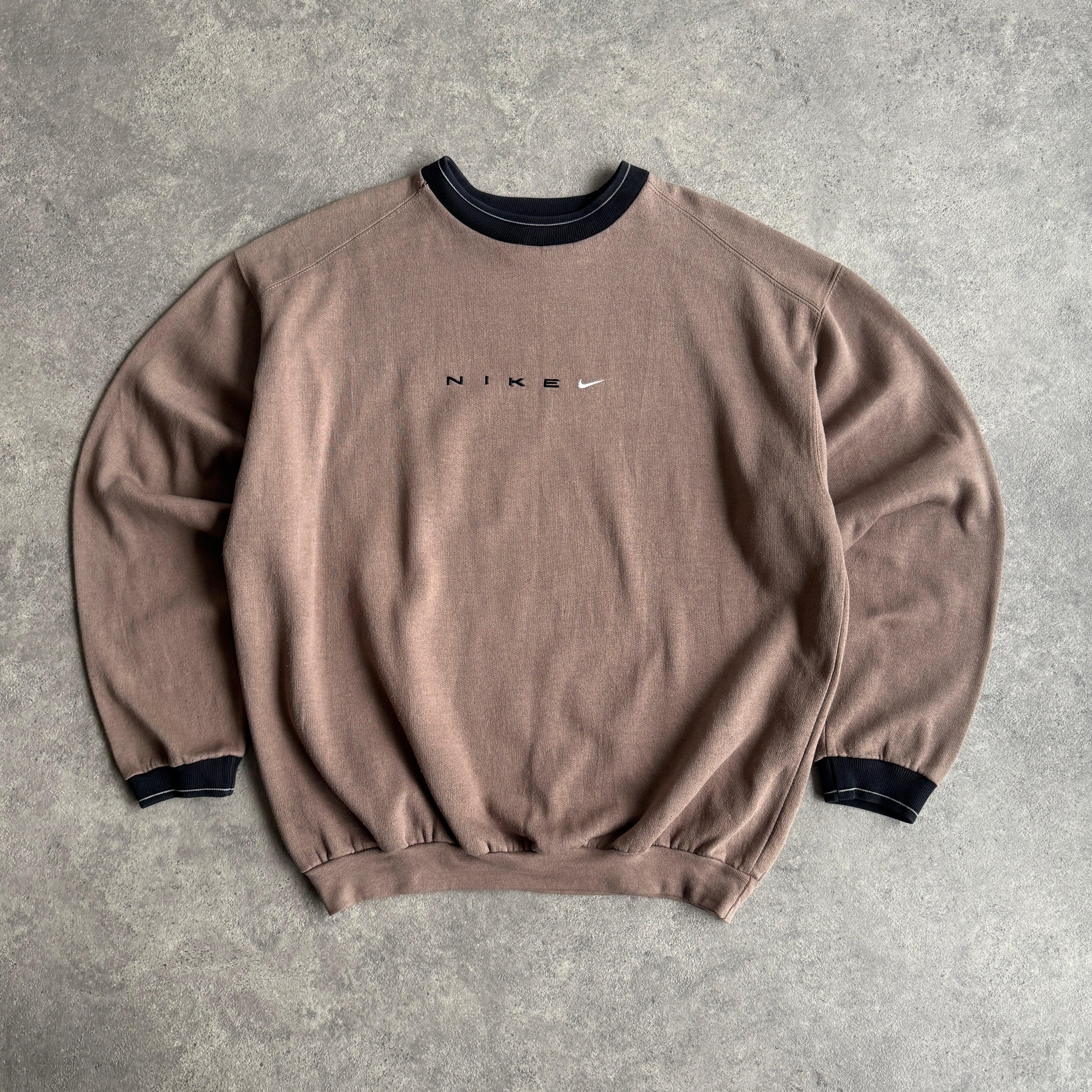 nike 90s embroidered sweatshirt