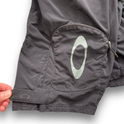 2008 Oakley Cargo Shorts (L) | Default Title, Multicoloured